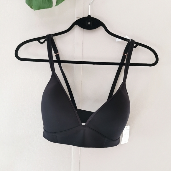 aerie Other - aerie 3-way Convertible straps Wireless Black bra 34D NWT
